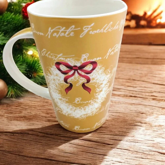 Maxwell Williams Christmas Wreath Mugs Box Set 4 Fine China Cups Coffee NEW - Picture 4 of 12